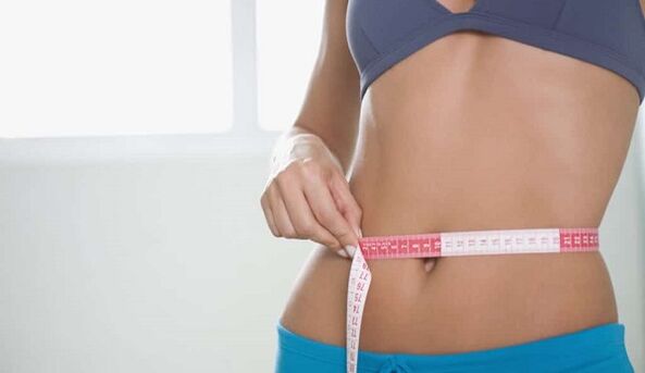 pagsukat ng iyong baywang habang nasa Dukan Diet