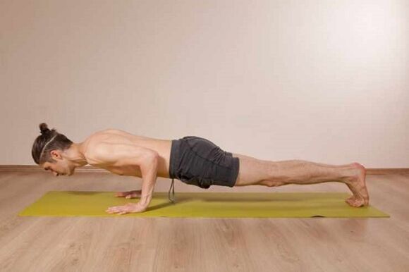 yoga plank para sa pagbawas ng timbang